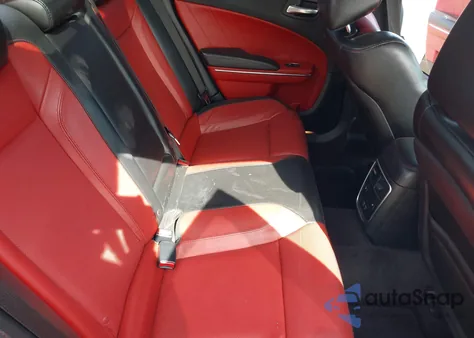 2016 Dodge Charger Sxt z USA, uszkodzony, nr VIN 2C3CDXJG5GH252181